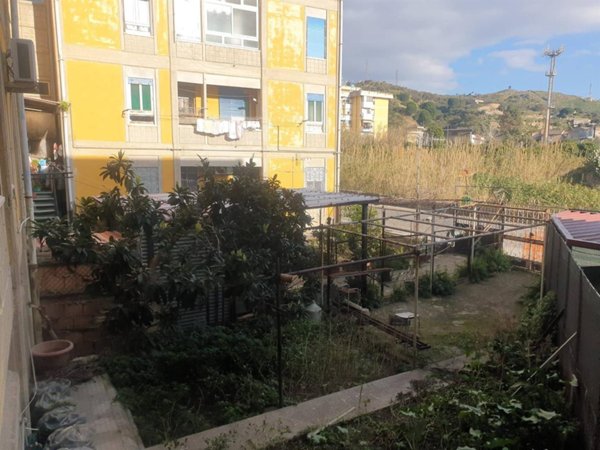 appartamento in vendita a Messina in zona Gazzi