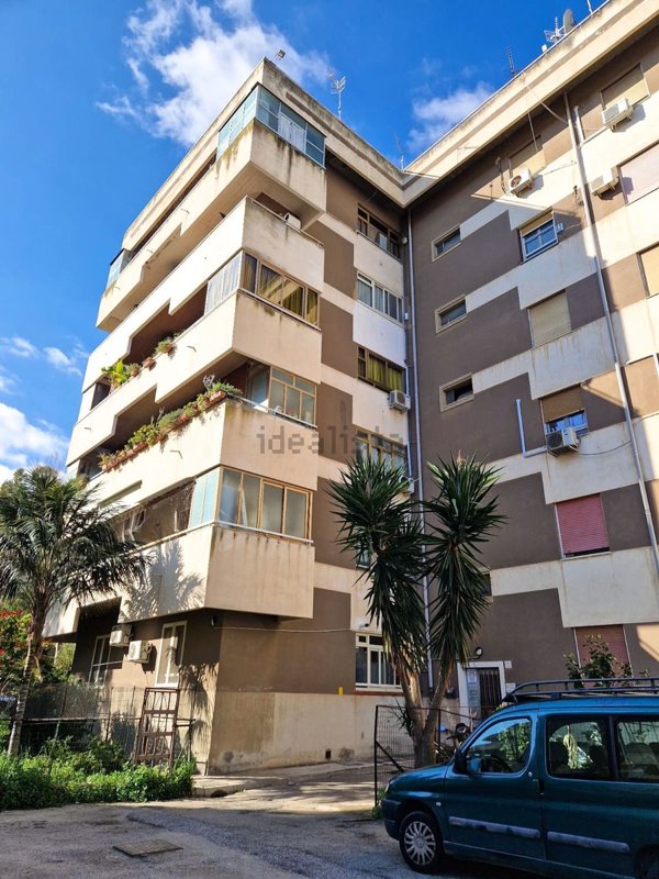 appartamento in vendita a Messina in zona Camaro