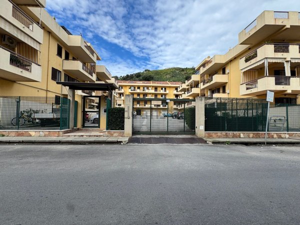 appartamento in vendita a Messina in zona Santa Margherita