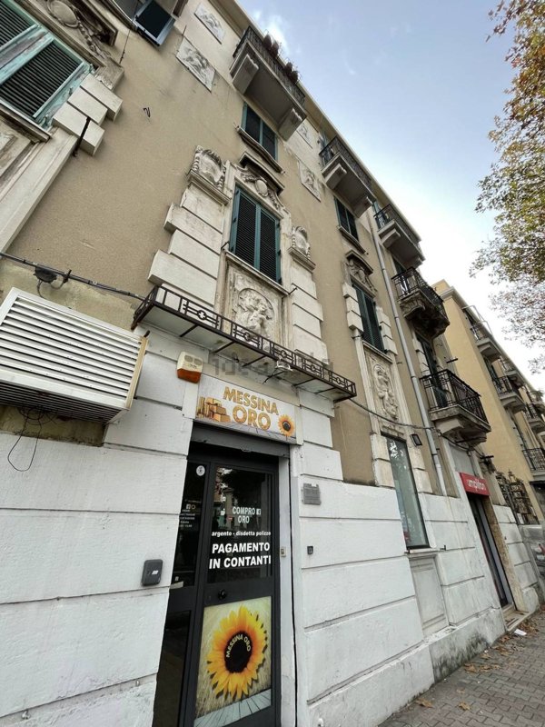 appartamento in vendita a Messina in zona Centro Storico