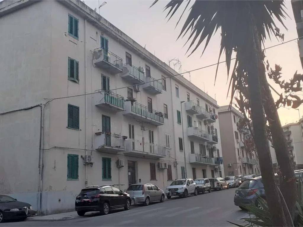 appartamento in vendita a Messina in zona Camaro