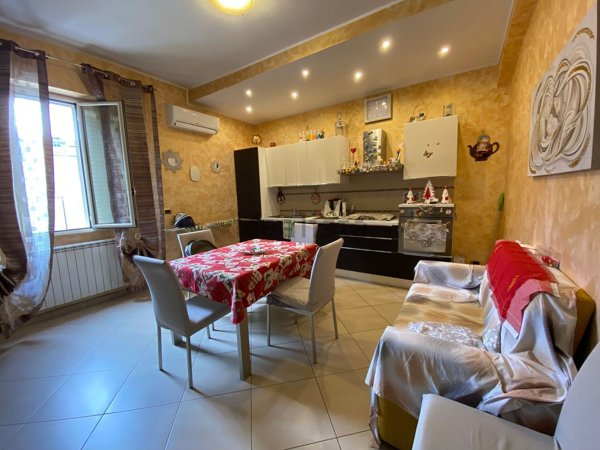 appartamento in vendita a Messina in zona Camaro