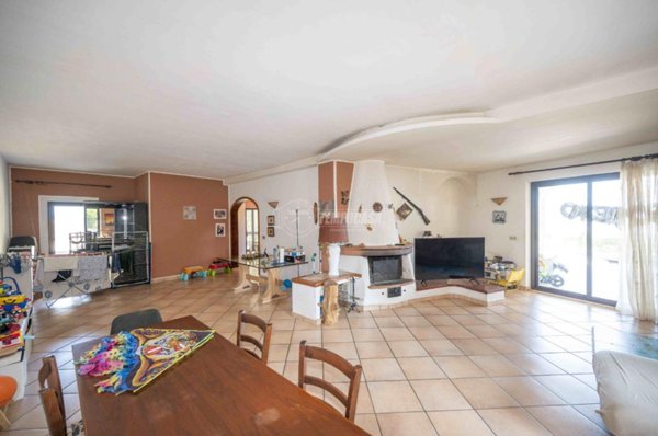 casa indipendente in vendita a Messina in zona Salice