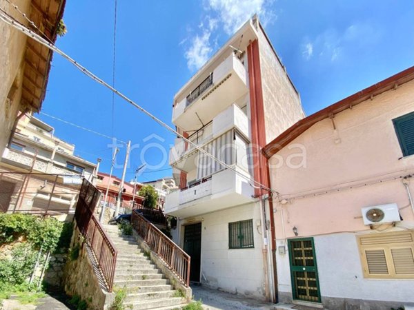 appartamento in vendita a Messina in zona Centro Storico