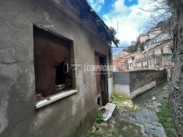 casa indipendente in vendita a Messina in zona Gravitelli