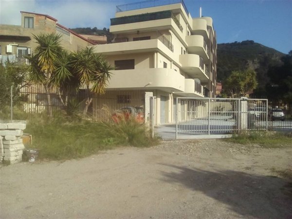 appartamento in vendita a Messina in zona Camaro