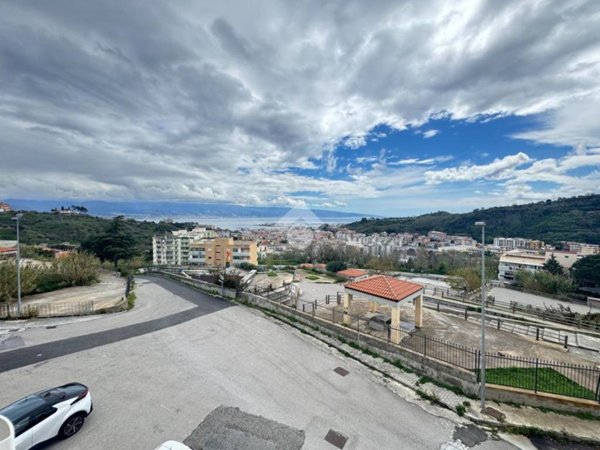 appartamento in vendita a Messina in zona Santissima Annunziata