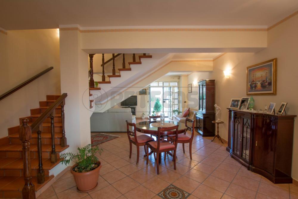 casa indipendente in vendita a Messina