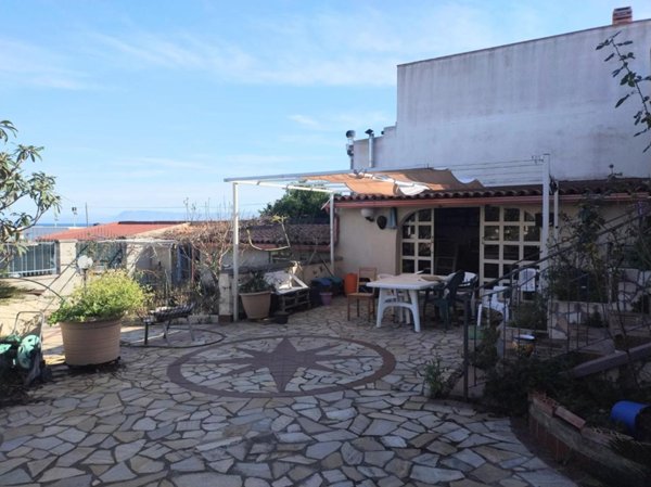 appartamento in vendita a Messina in zona Mortelle