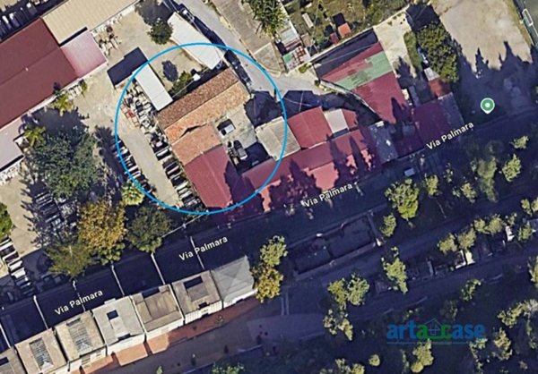 locale commerciale in vendita a Messina