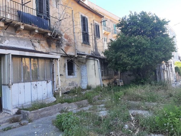 casa semindipendente in vendita a Messina