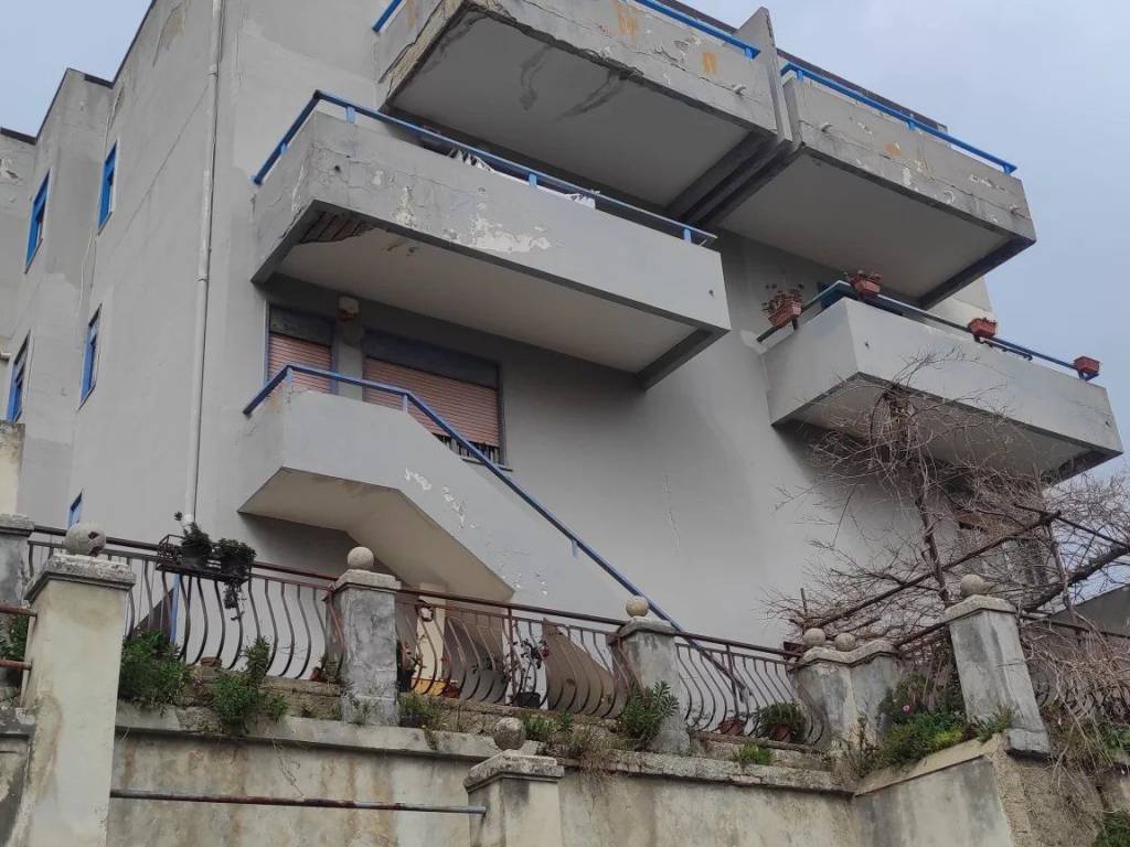 appartamento in vendita a Messina in zona Gazzi