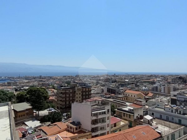appartamento in vendita a Messina in zona Centro Storico
