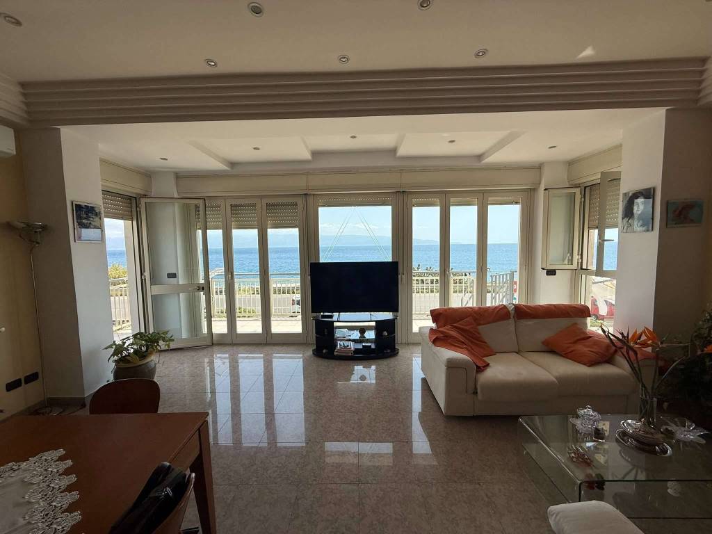 appartamento in vendita a Messina in zona Santa Margherita