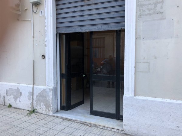 locale commerciale in vendita a Messina