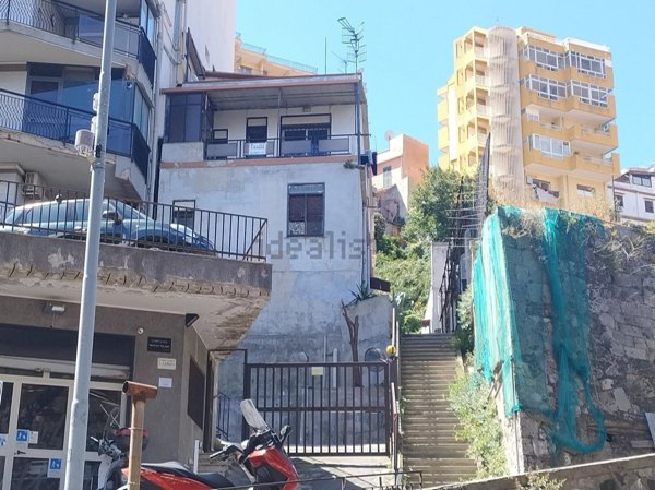 appartamento in vendita a Messina in zona Gravitelli