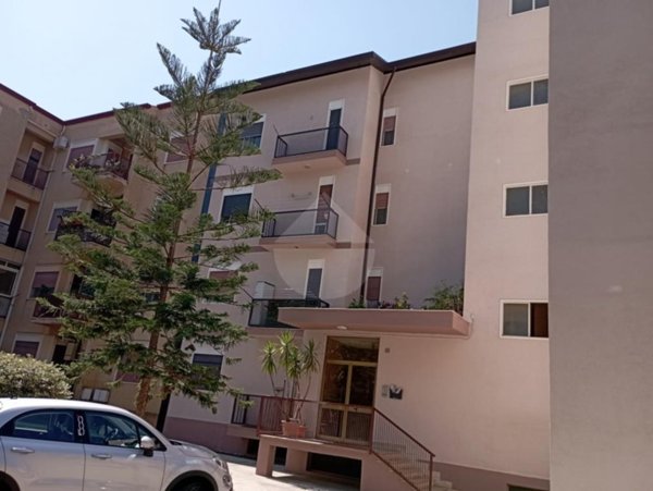 appartamento in vendita a Messina in zona Pistunina