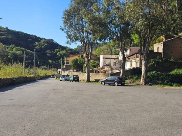 terreno agricolo in vendita a Messina in zona Gesso