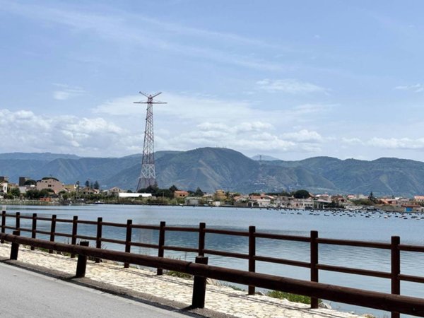 casa indipendente in vendita a Messina in zona Ganzirri