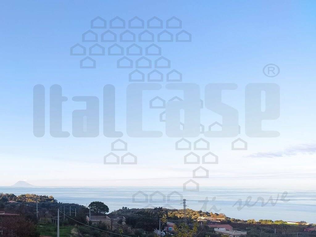 casa indipendente in vendita a Messina in zona Acqualadroni