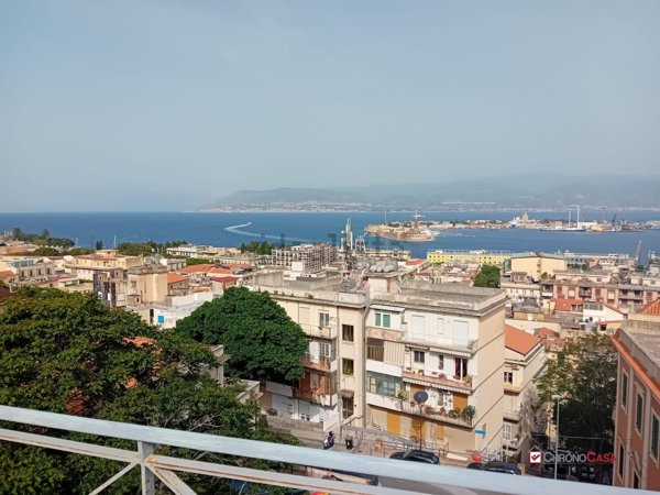 appartamento in vendita a Messina in zona Centro Storico