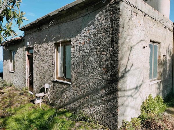 casa indipendente in vendita a Messina in zona San Saba