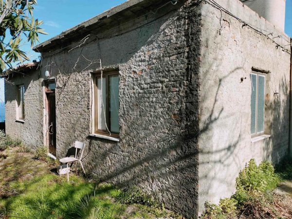 casa indipendente in vendita a Messina in zona Mortelle