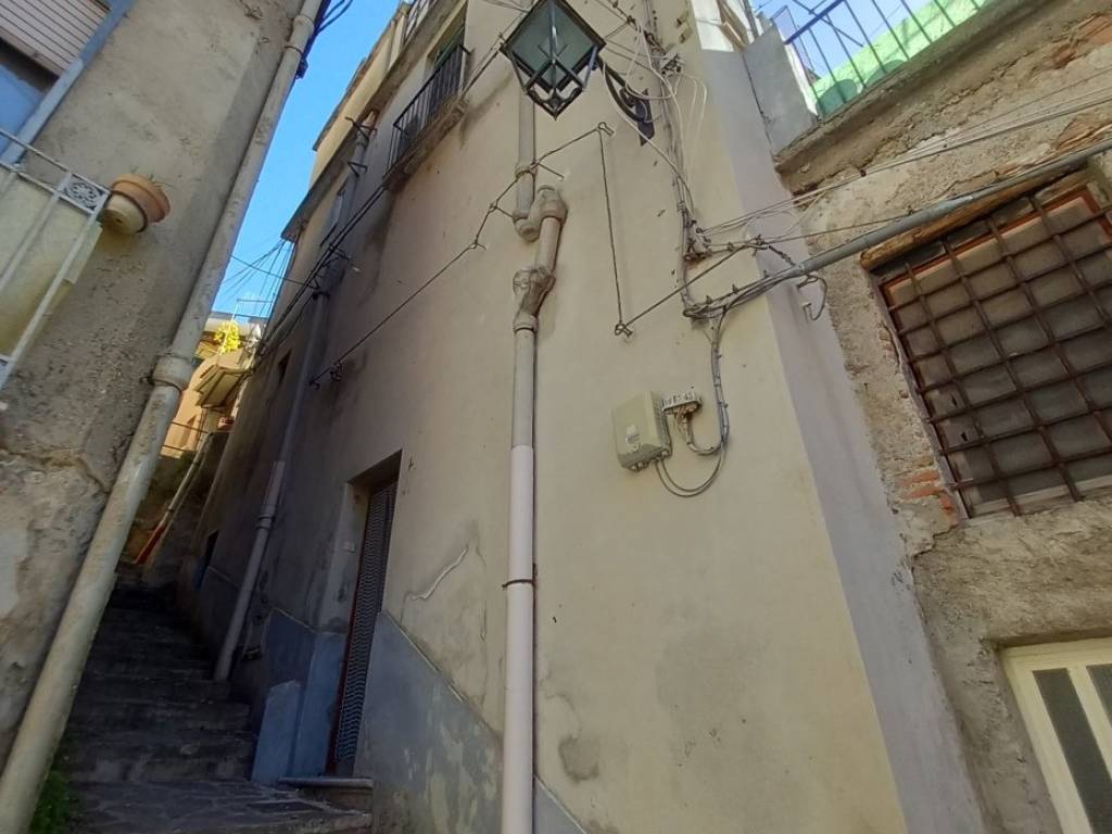 casa indipendente in vendita a Messina in zona Santa Margherita