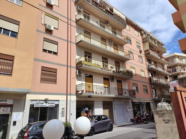 appartamento in vendita a Messina in zona Gazzi