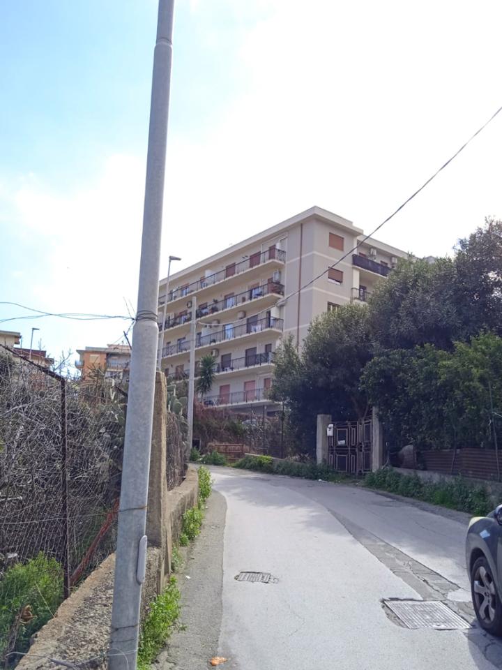 appartamento in vendita a Messina in zona Larderia