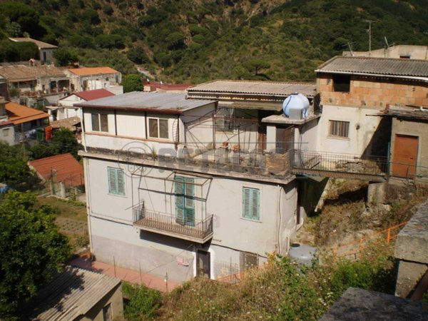 casa semindipendente in vendita a Messina in zona San Michele