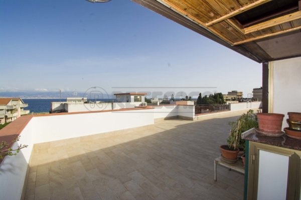 appartamento in vendita a Messina in zona Galati Marina