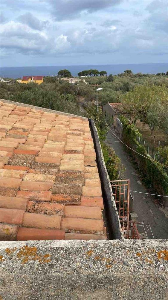 casa indipendente in vendita a Messina in zona Spartà