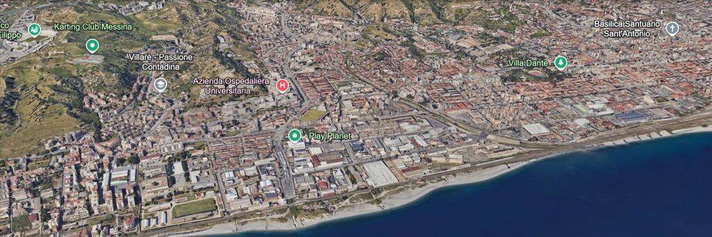 negozio in vendita a Messina in zona Centro Storico