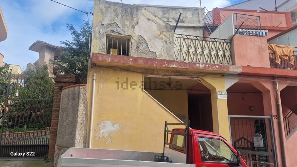 casa indipendente in vendita a Messina in zona San Filippo