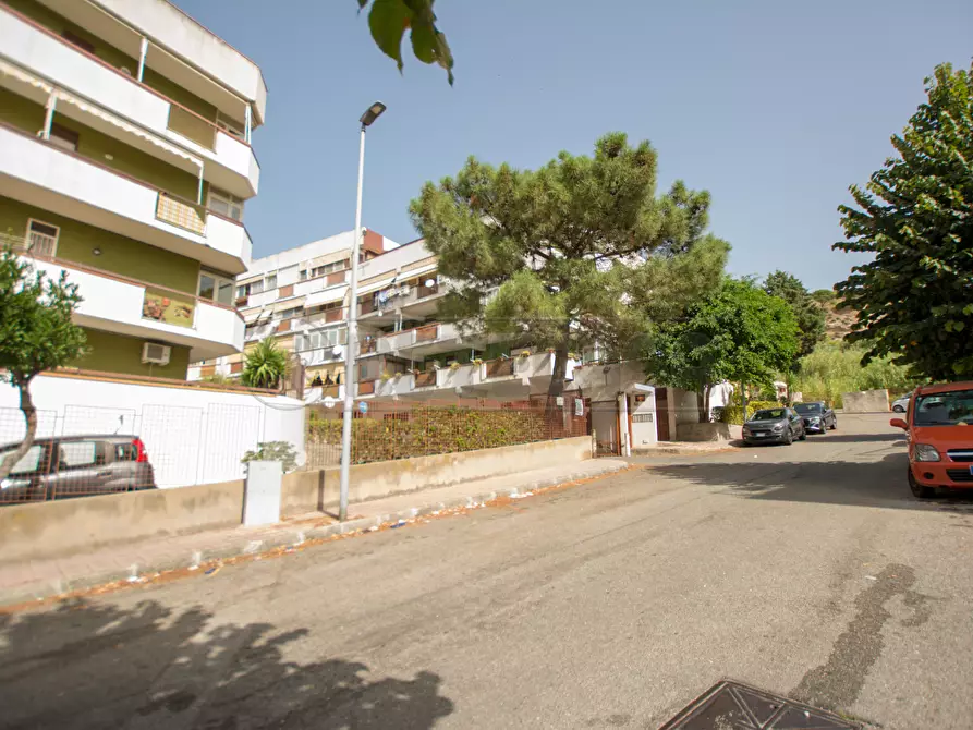 locale di sgombero in vendita a Messina in zona Gazzi