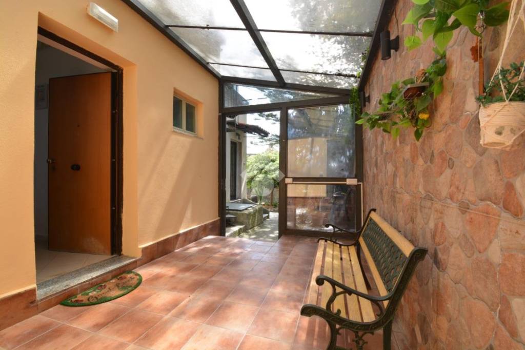 casa indipendente in vendita a Messina in zona Centro Storico