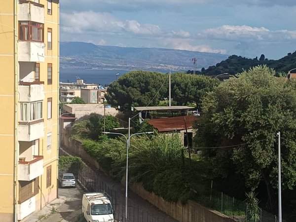 appartamento in vendita a Messina in zona Gazzi