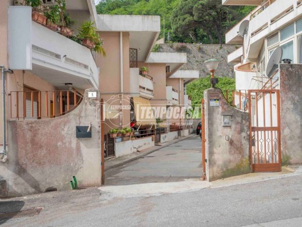 appartamento in vendita a Messina in zona Gesso