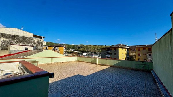 appartamento in vendita a Messina in zona Santa Lucia