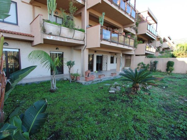 appartamento in vendita a Messina in zona Camaro