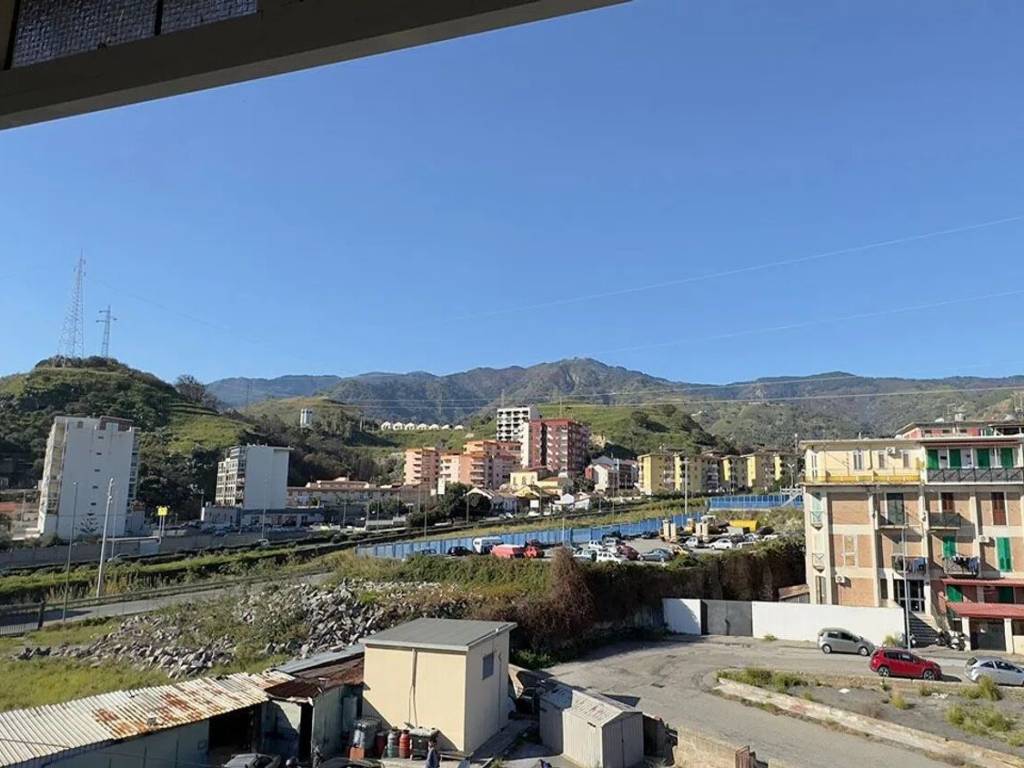 appartamento in vendita a Messina in zona Contesse