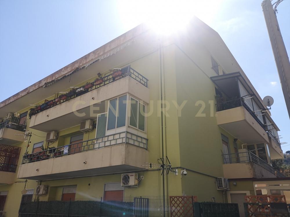 appartamento in vendita a Messina in zona Larderia