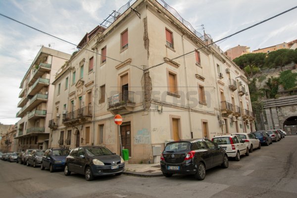 appartamento in vendita a Messina in zona Centro Storico