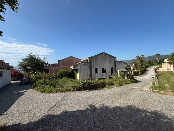 casa indipendente in vendita a Messina in zona Ganzirri