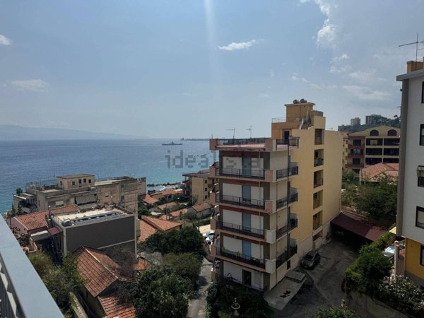 appartamento in vendita a Messina in zona Paradiso