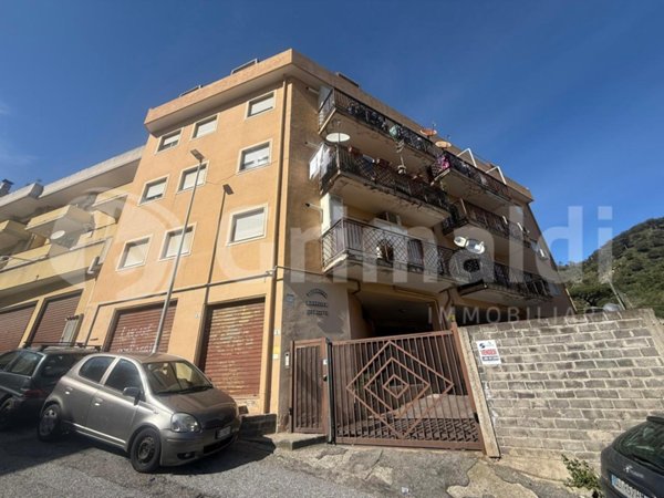 appartamento in vendita a Messina in zona Salice