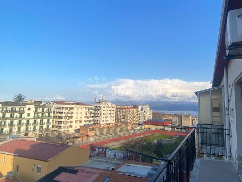 appartamento in vendita a Messina in zona Camaro