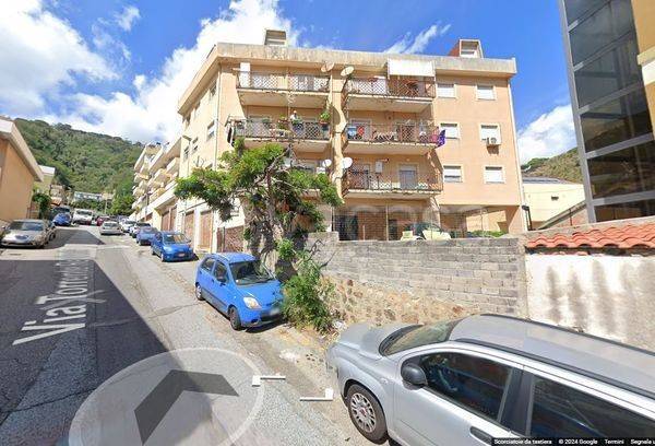appartamento in vendita a Messina in zona Salice