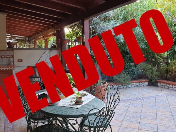 casa indipendente in vendita a Messina in zona Tremestieri
